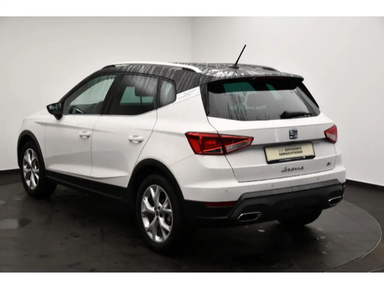 SEAT Arona 1.5 TSI DSG FR Rückfahrkam/LED/AHK — Vehicle gallery 14