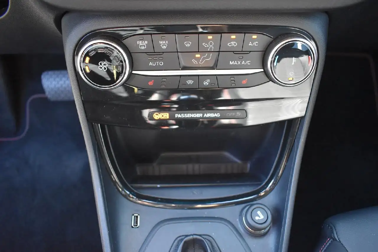 Ford Puma ST-Line X — Galerie du véhicule 11