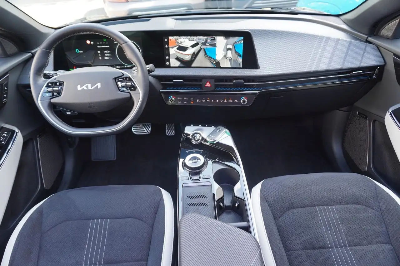 Kia EV6 GT-Line 2WD Design Belüft Glas APP Meridian — معرض صور السيارة 17
