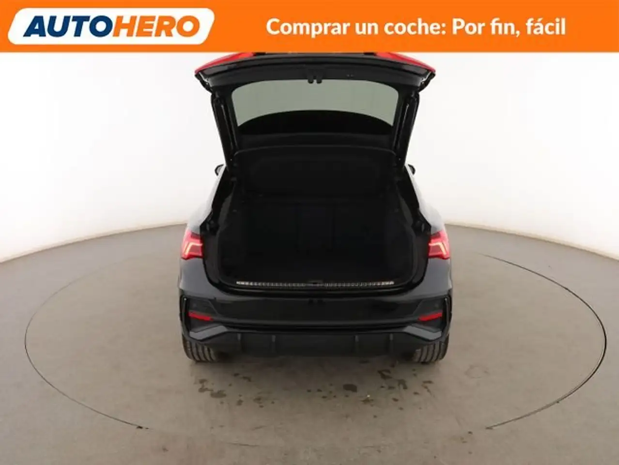 Audi Q3 35 TDI Black line — معرض صور السيارة 17