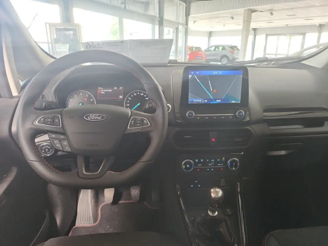 Ford EcoSport ST-Line Navi Winterpaket Klimaautomatik Kamera — معرض صور السيارة 9
