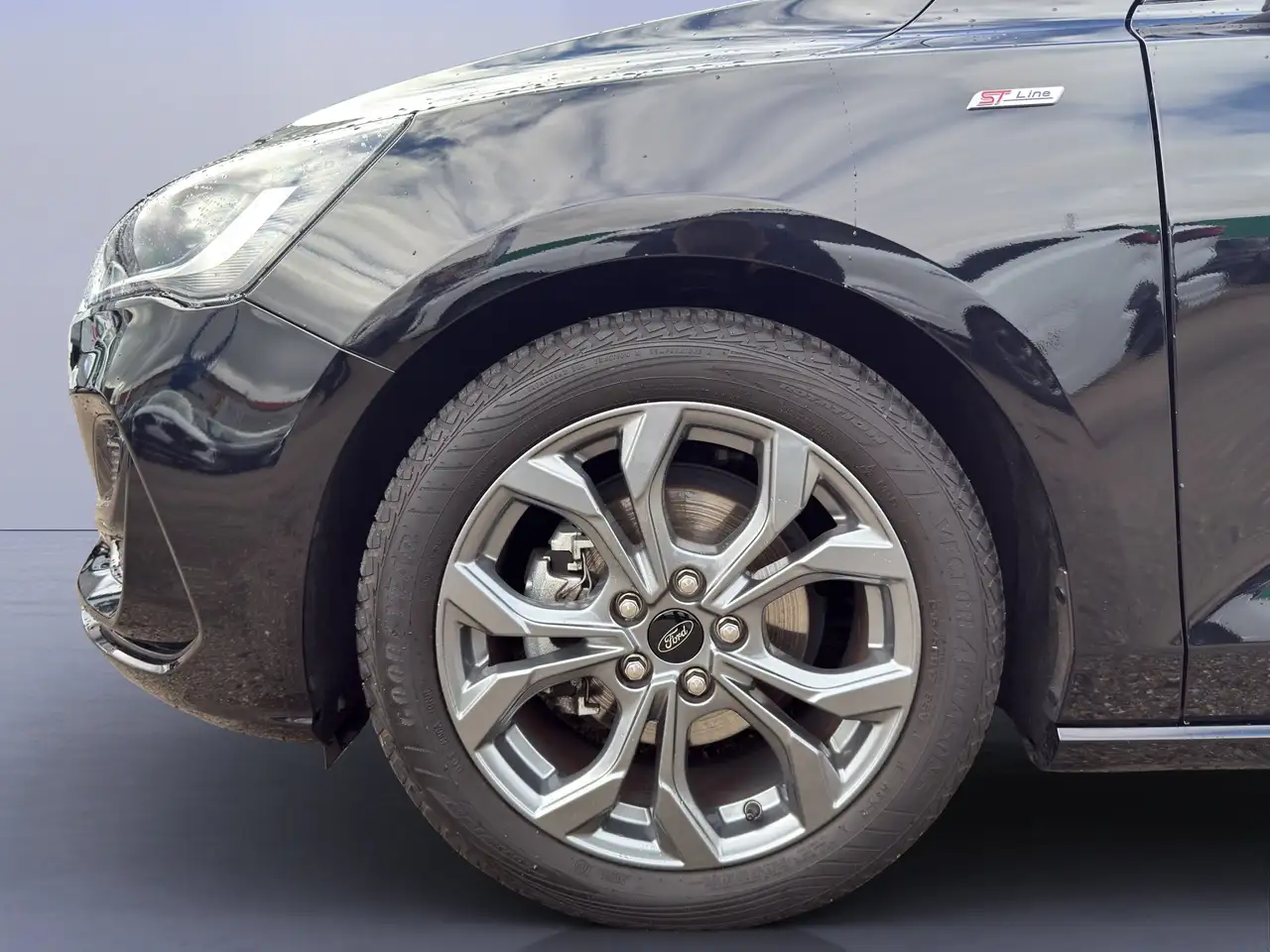 Ford Focus ST-Line X 1.0 EcoBoost MHEV *RFK*LED*NAVI* — Galería del vehículo 20
