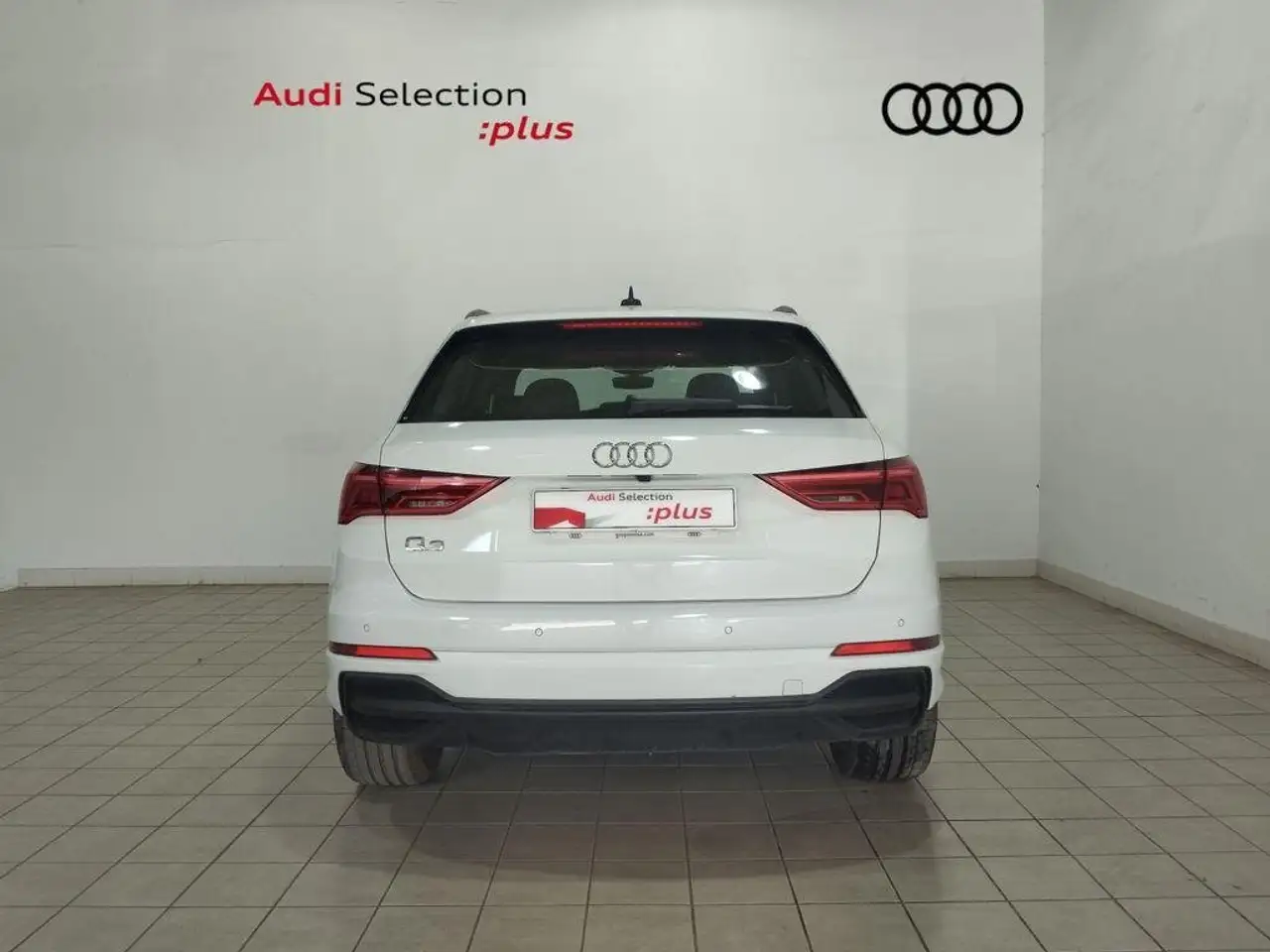 Audi Q3 35 TDI Genuine edition S tronic 110kW — Galería del vehículo 5