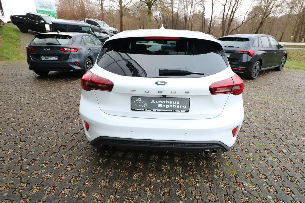 Ford Focus 1,0 ST Line EcoBoost Mild Hybrid 92kW — Galerie du véhicule 4
