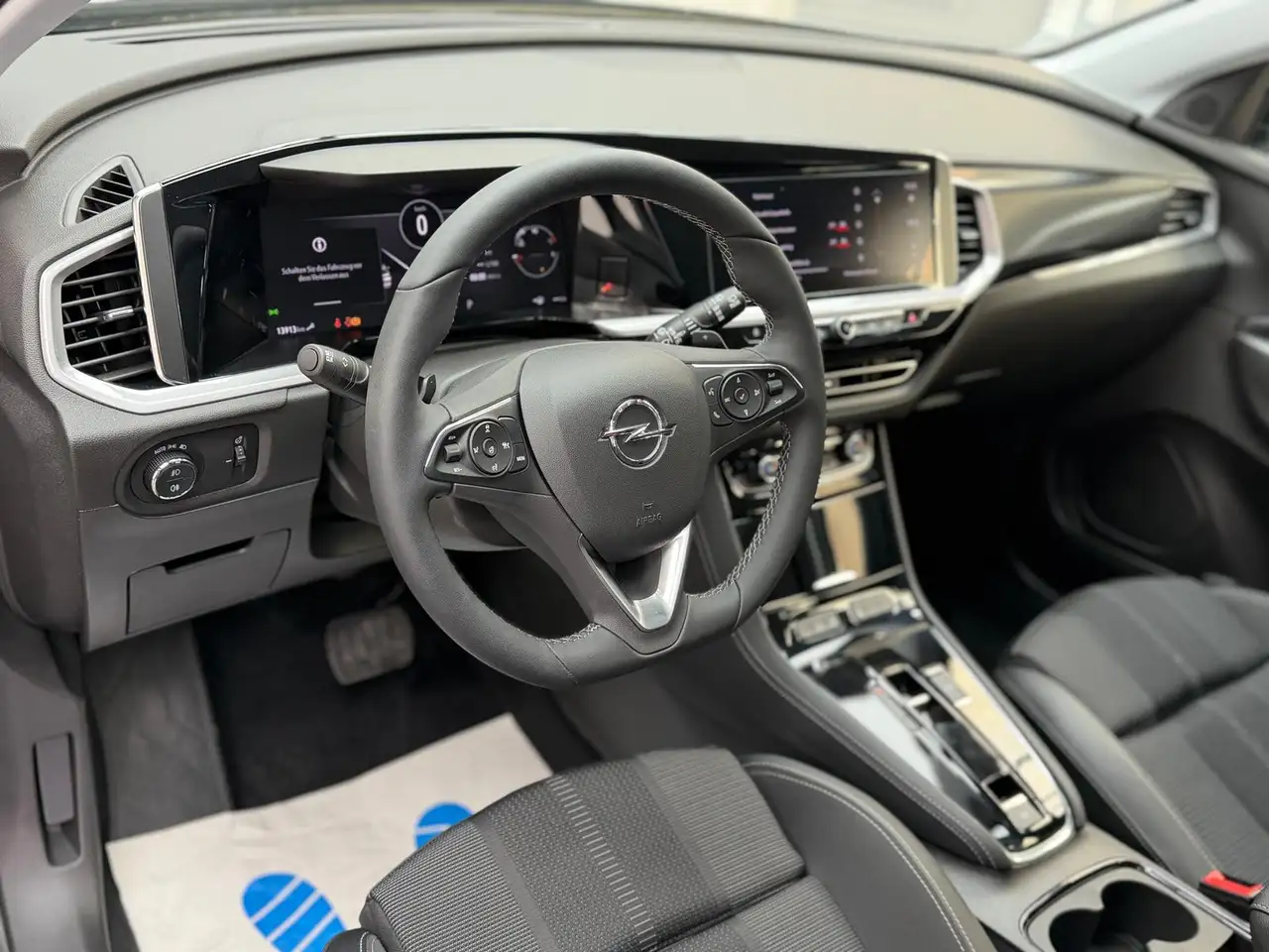 Opel Grandland GS Line 1.2|AHK|KAM|ALLWETTER|VIRT|LM — Galerie du véhicule 9
