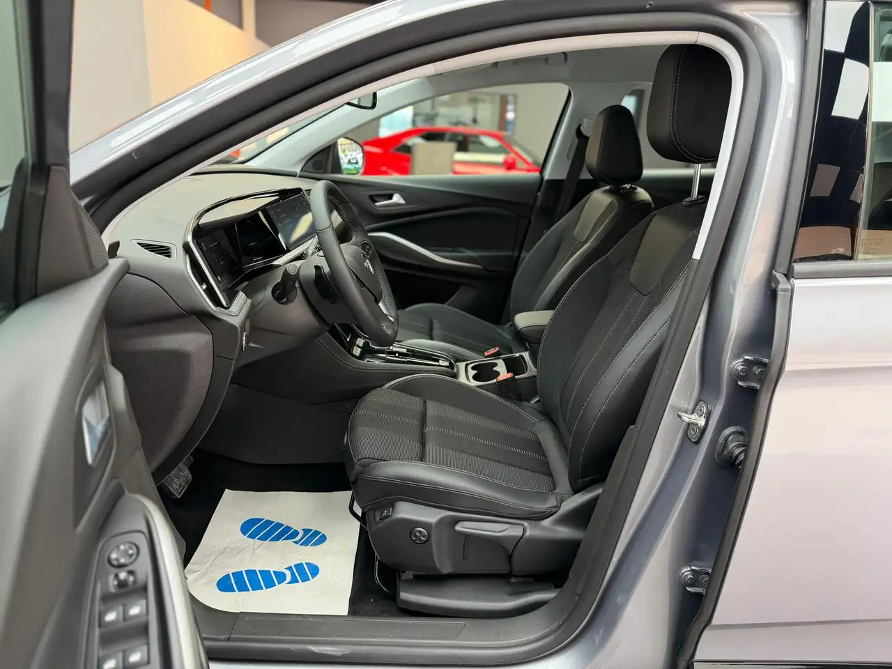 Opel Grandland GS Line 1.2|AHK|KAM|ALLWETTER|VIRT|LM — Galerie du véhicule 12