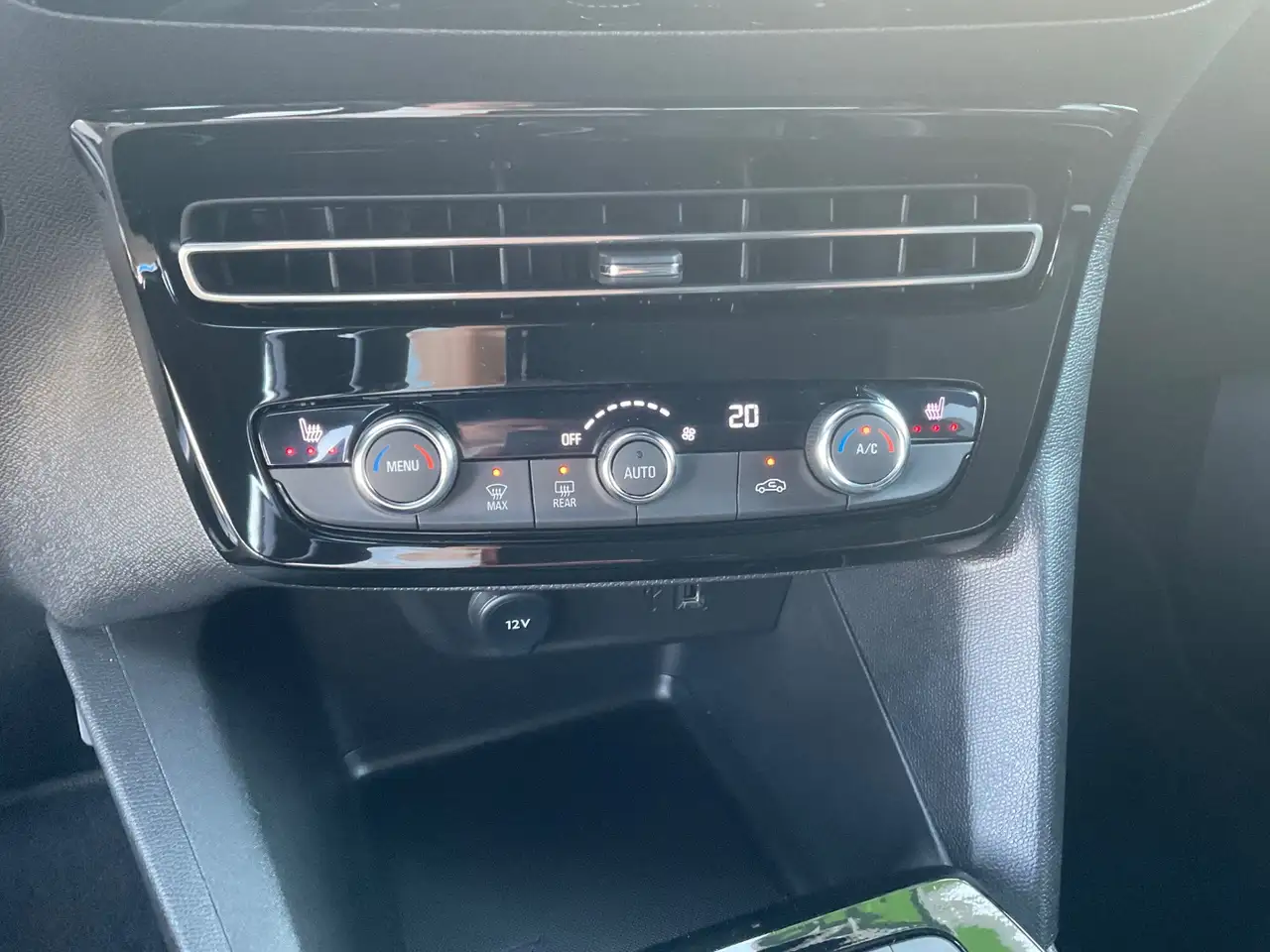 Opel Mokka 1.2 Turbo GS Line Inspektionspaket BigDeal! — معرض صور السيارة 19