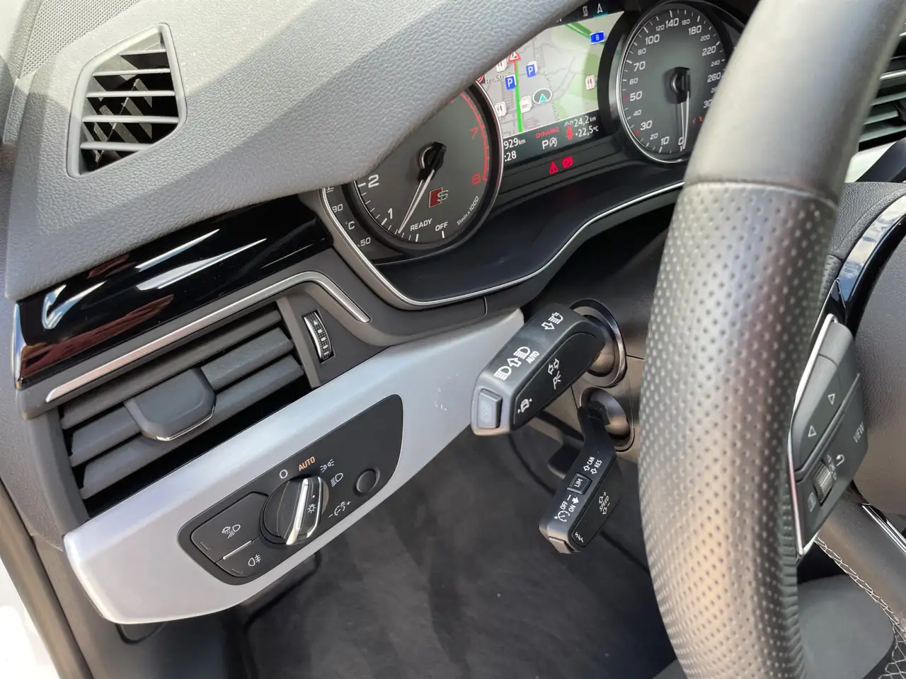 Audi S5 TFSI quattro tiptronic Navi Matrix — Galerie du véhicule 13