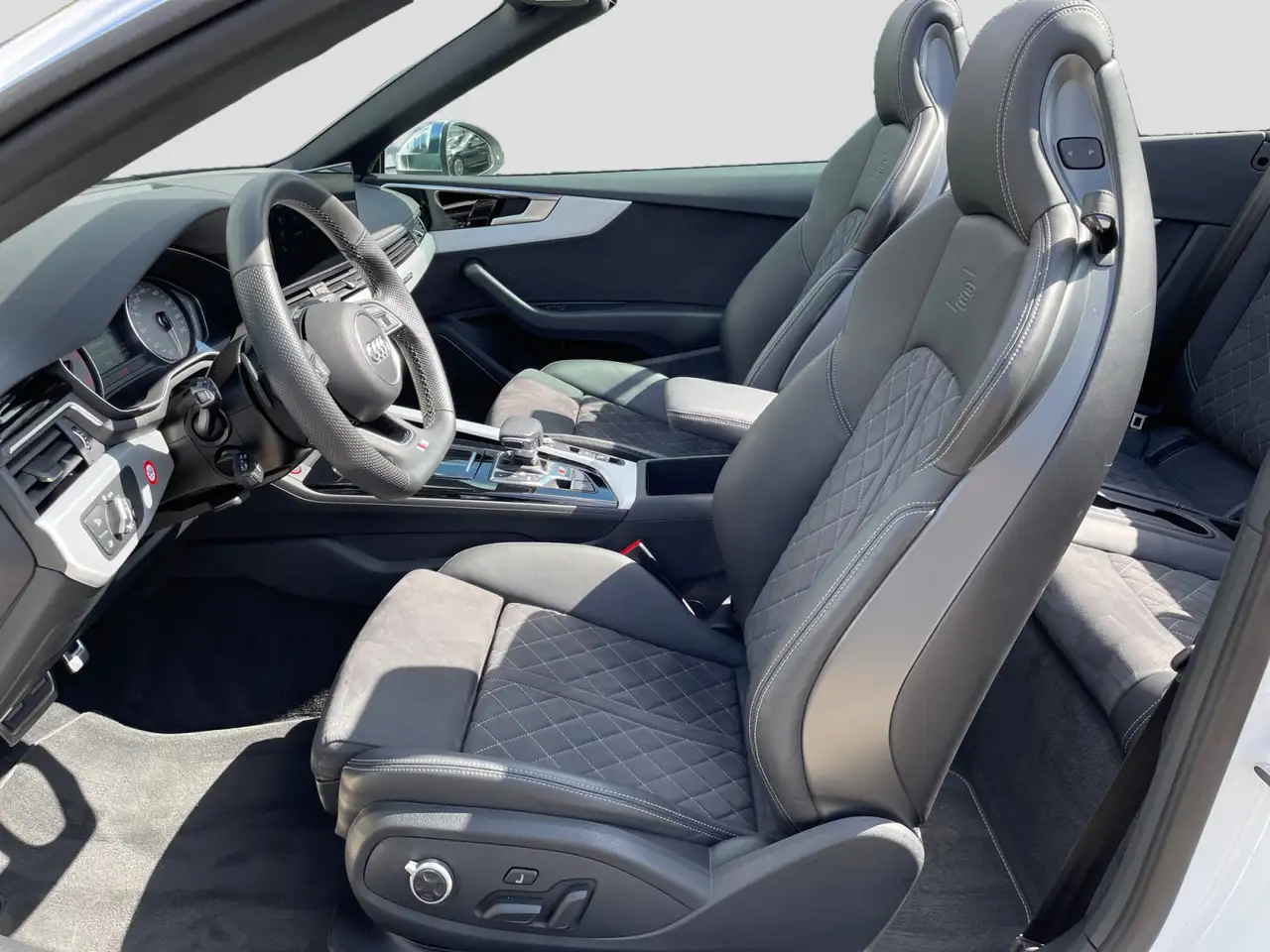 Audi S5 TFSI quattro tiptronic Navi Matrix — Galerie du véhicule 10