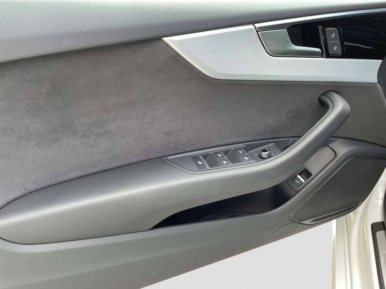 Audi S5 TFSI quattro tiptronic Navi Matrix — Galerie du véhicule 14
