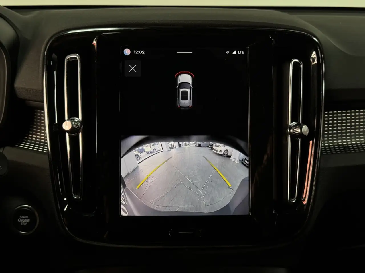 Volvo XC40 B3 Core Aut. — معرض صور السيارة 35