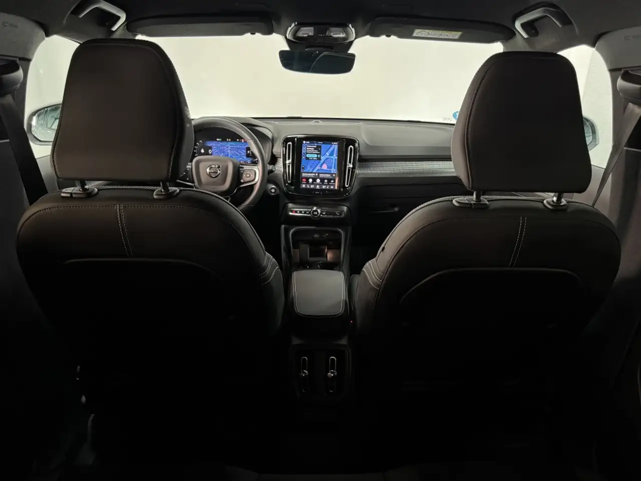 Volvo XC40 B3 Core Aut. — معرض صور السيارة 26