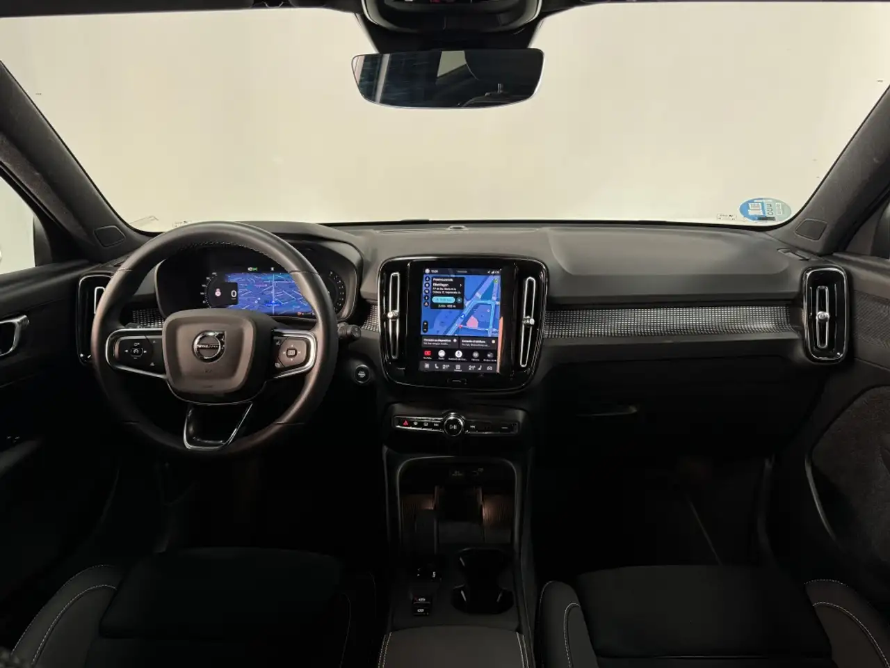 Volvo XC40 B3 Core Aut. — معرض صور السيارة 27