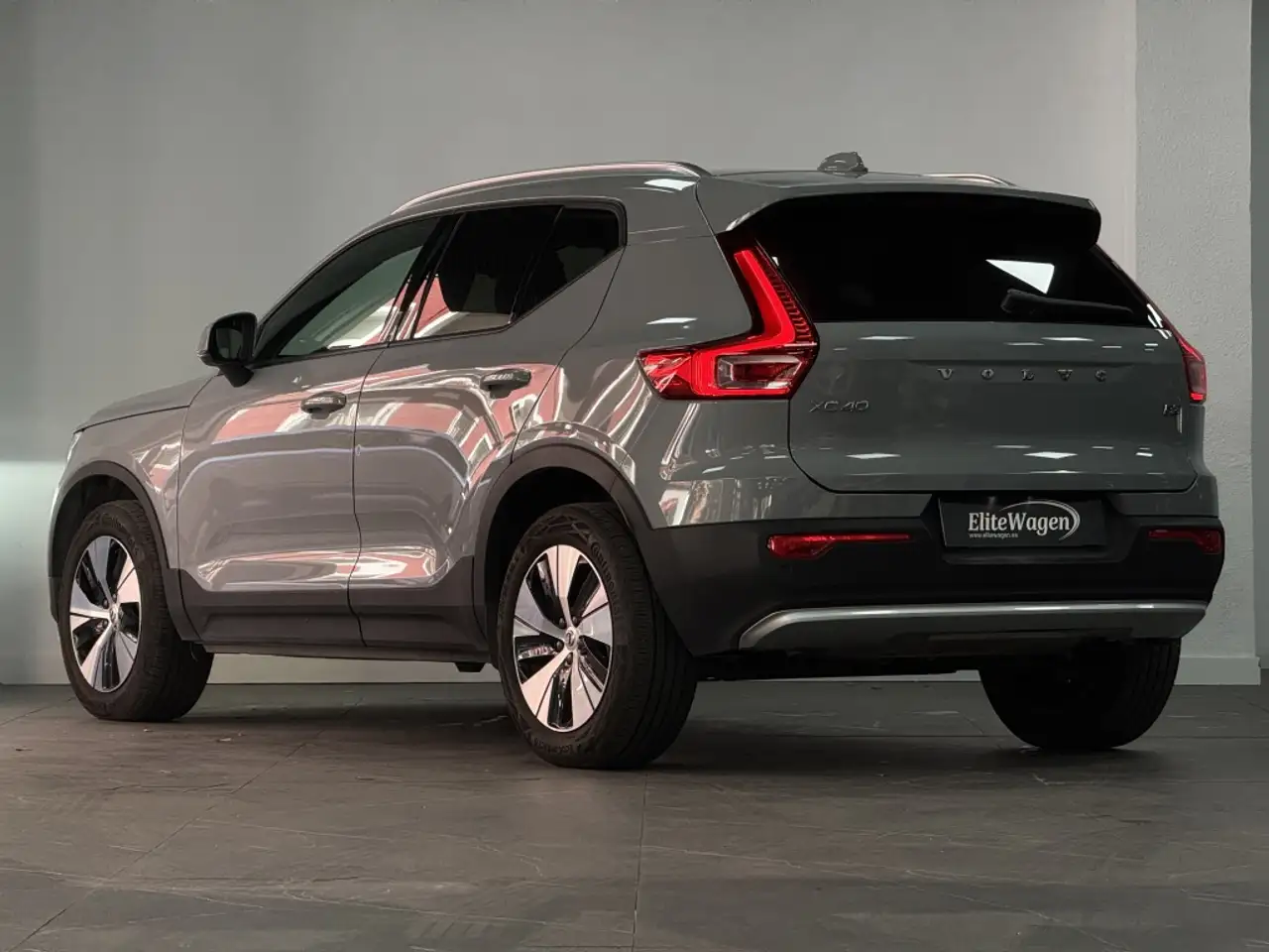 Volvo XC40 B3 Core Aut. — معرض صور السيارة 13