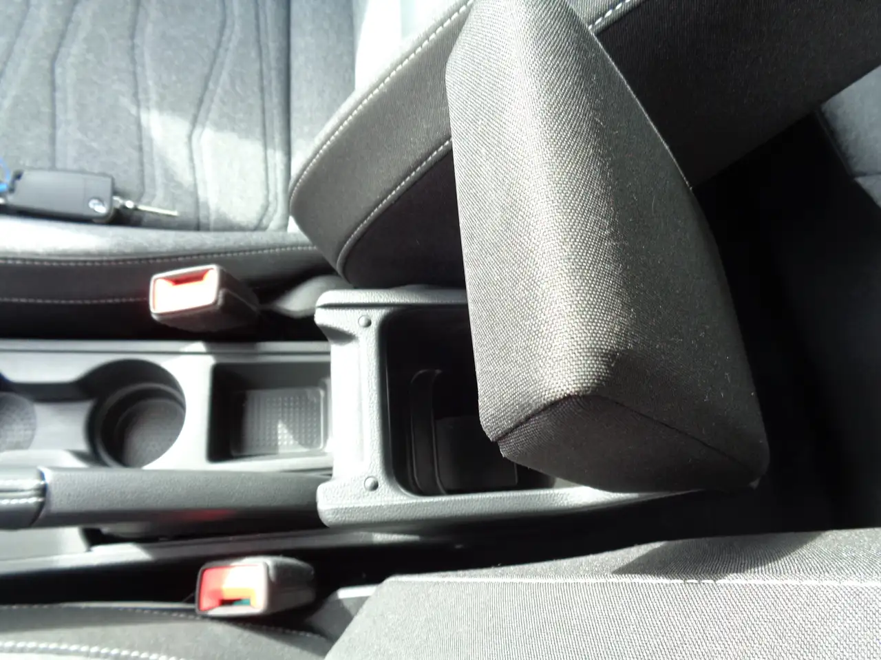 SEAT Arona X-Perience 1.0 TSI DSG LED NAVI PDC RFK SHZ GJR — Vehicle gallery 16