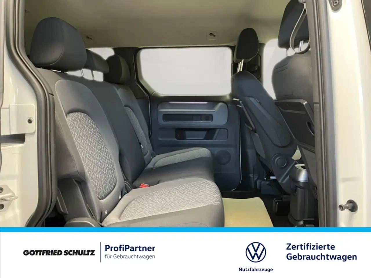 Volkswagen ID. Buzz Pro 150kw AHK Alu — Vehicle gallery 10