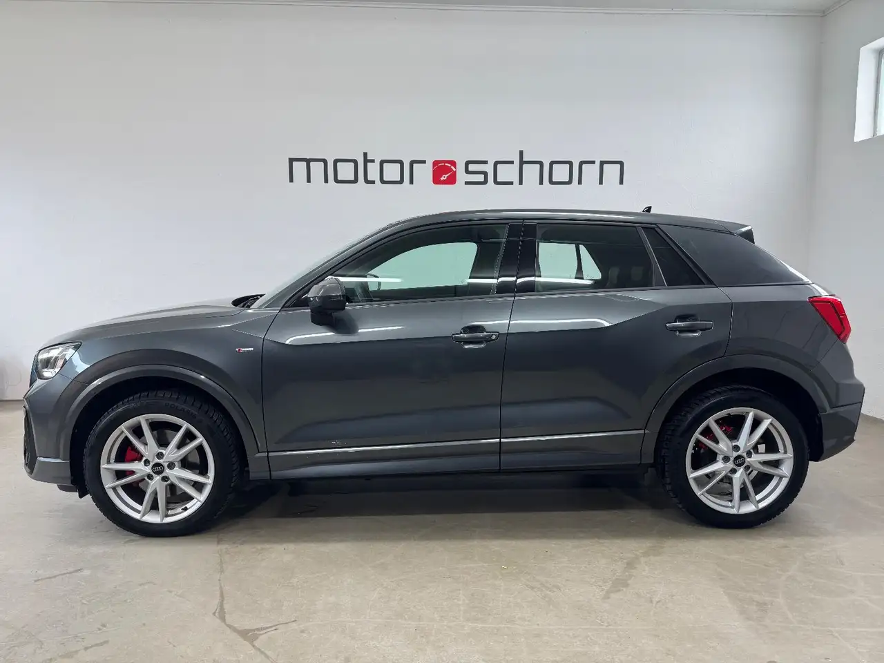 Audi Q2 35 TFSI S line Matrix|Kamera|Virt.Cockpit|18" — Vehicle gallery 4