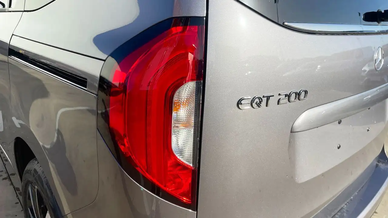 Mercedes-Benz EQT 200 45 kWh — Galería del vehículo 29
