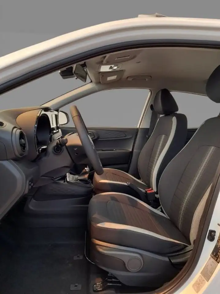 Hyundai i10 1.0 MPI Klass — معرض صور السيارة 4