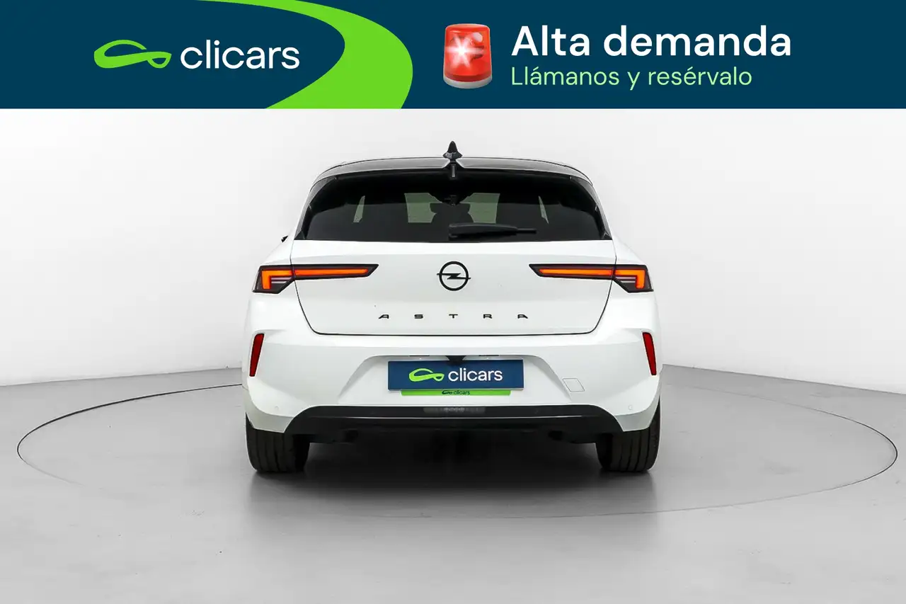 Opel Astra 1.2T XHT S/S GS 130 — معرض صور السيارة 4