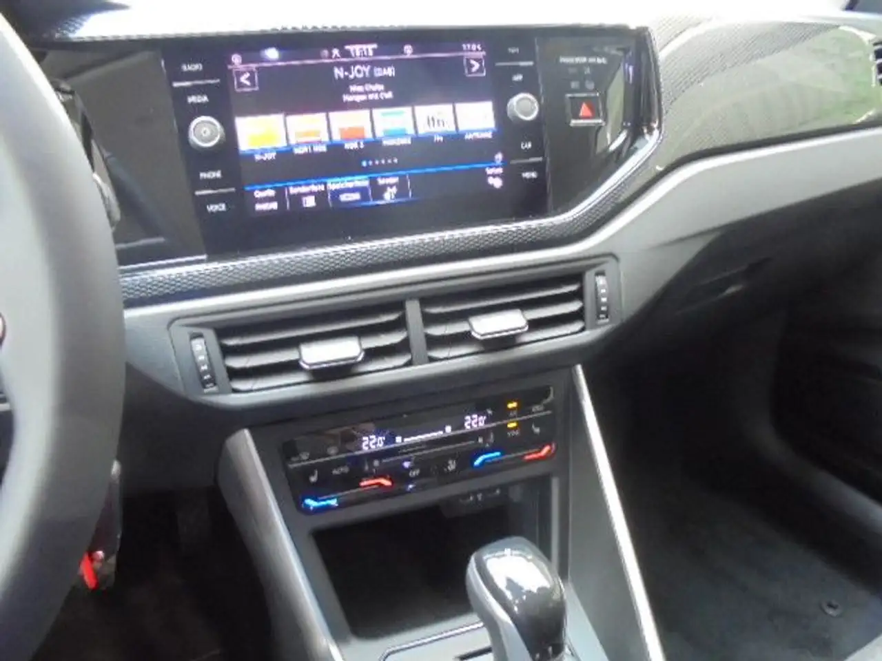 Volkswagen Taigo Life DSG/LED/PDC/SHZ/App/4JahreGarantieAlu — معرض صور السيارة 6