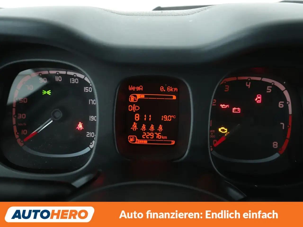 Fiat Panda 1.0 Mild-Hybrid Cross *PDC*KLIMA* — معرض صور السيارة 20