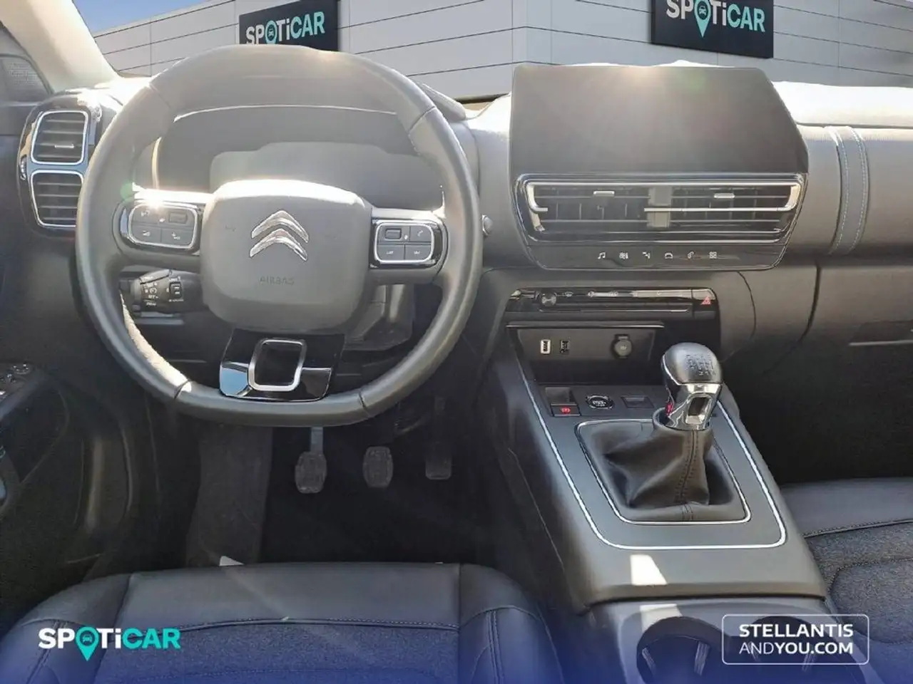 Citroen C5 Aircross PureTech S&S Plus 130 — معرض صور السيارة 8