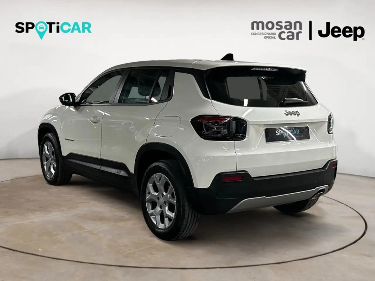 Jeep Avenger 1.2 G 100 ALTITUDE MIRROR LL17 RADAR AR — Vehicle gallery 9