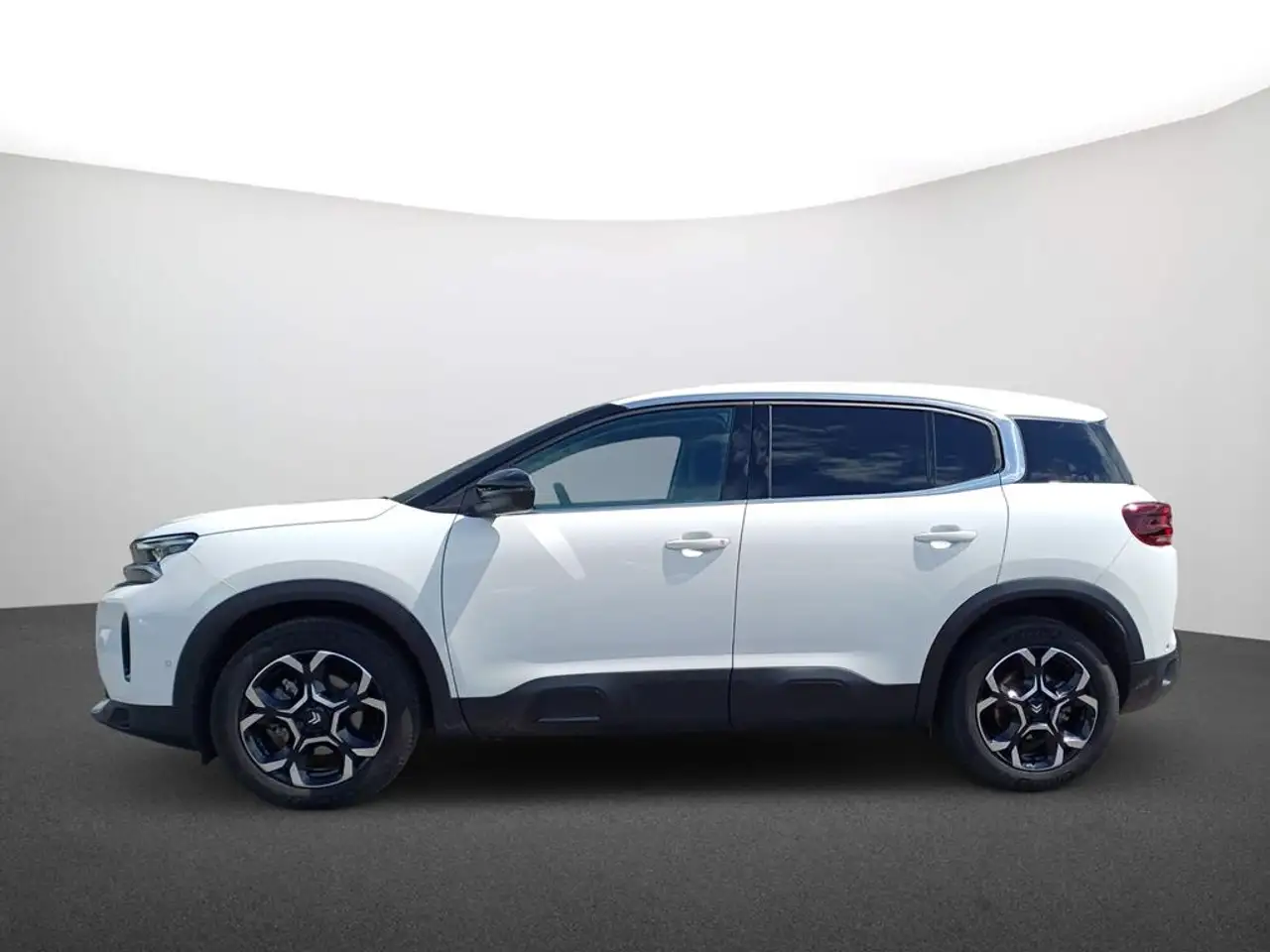 Citroen C5 Aircross PureTech 130 S&S Feel Pack — Vehicle gallery 4