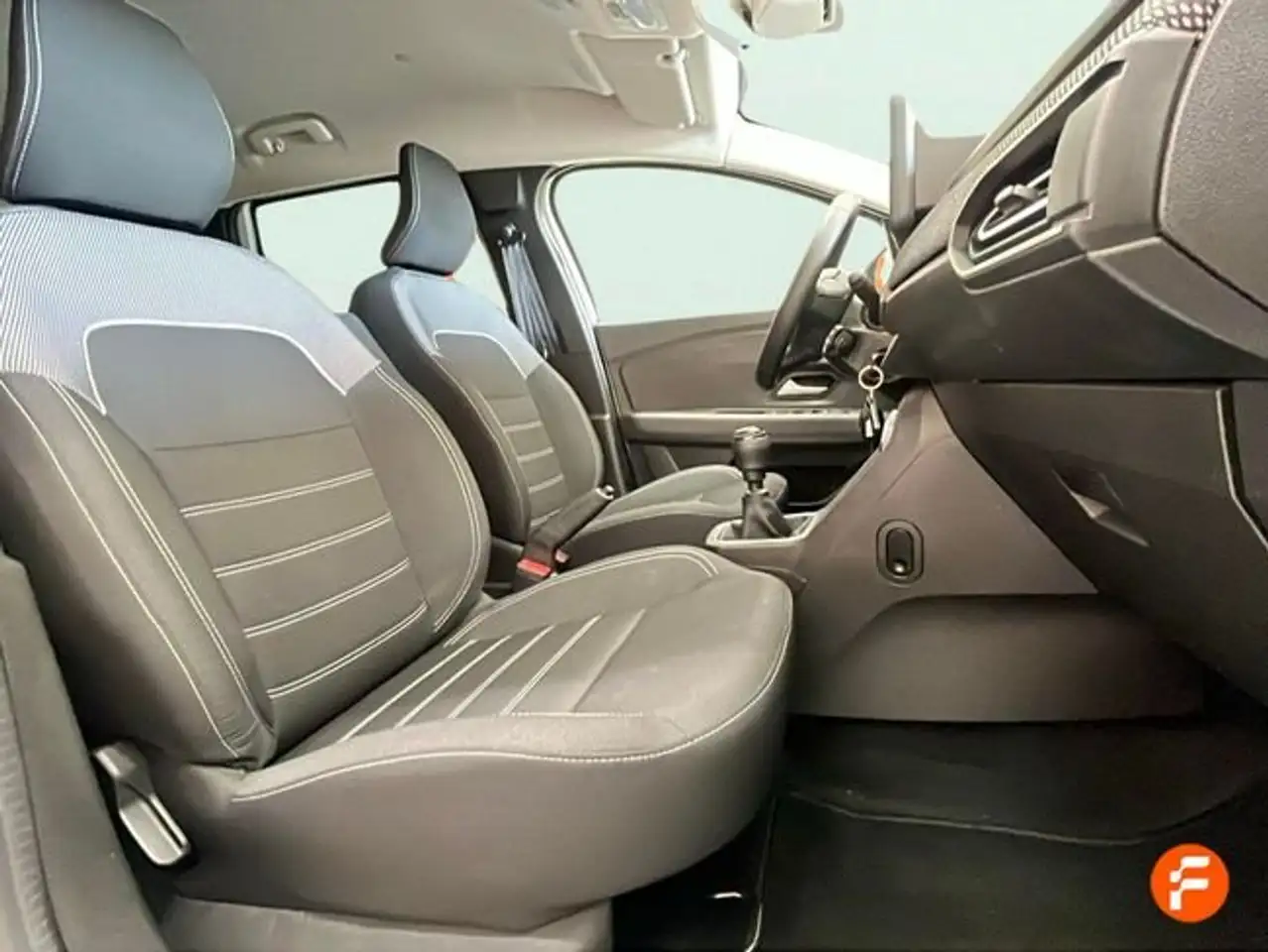 Dacia Jogger 1.0 TCe Expression 81kW 7pl. — معرض صور السيارة 17