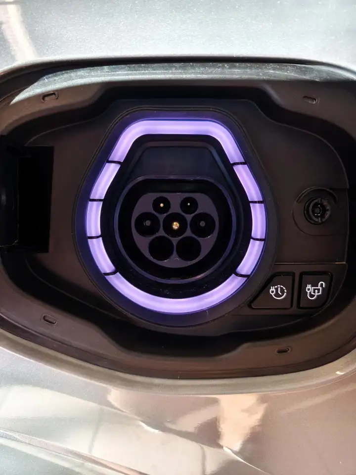 Ford Kuga 2.5 Duratec PHEV ST-LINE X LED,iACC,AHK — Vehicle gallery 19