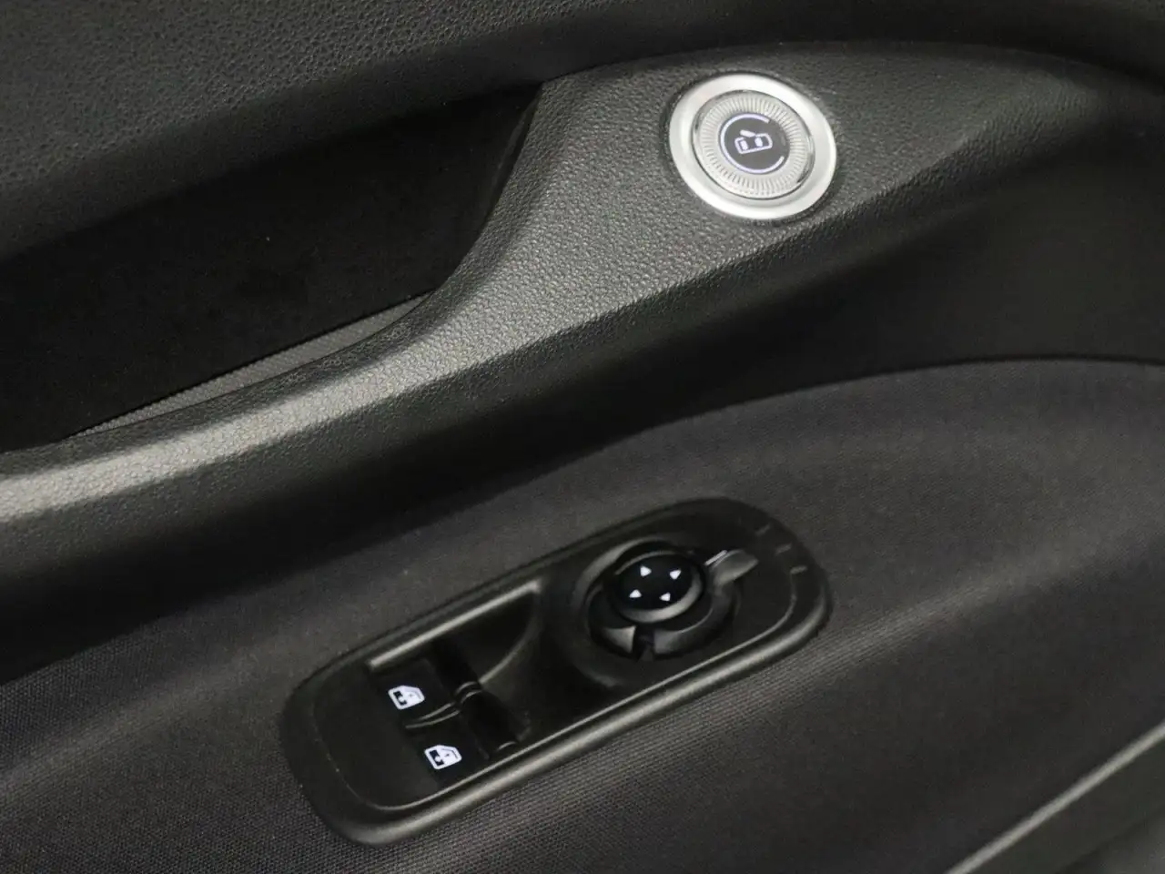 Fiat 500e 500C Base*PDC*Klimaautomatik*CarPlay*ALU* — معرض صور السيارة 12
