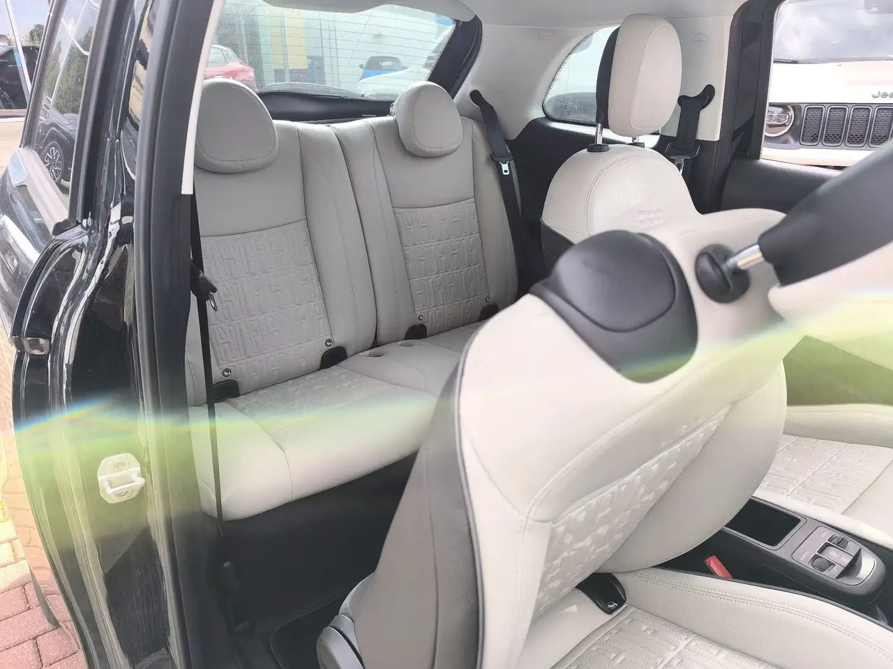 Fiat 500e La Prima — Galerie du véhicule 11
