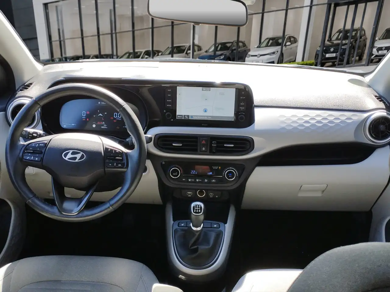 Hyundai i10 1.2 Prime KEYLESS/KAMERA/PDC — معرض صور السيارة 10