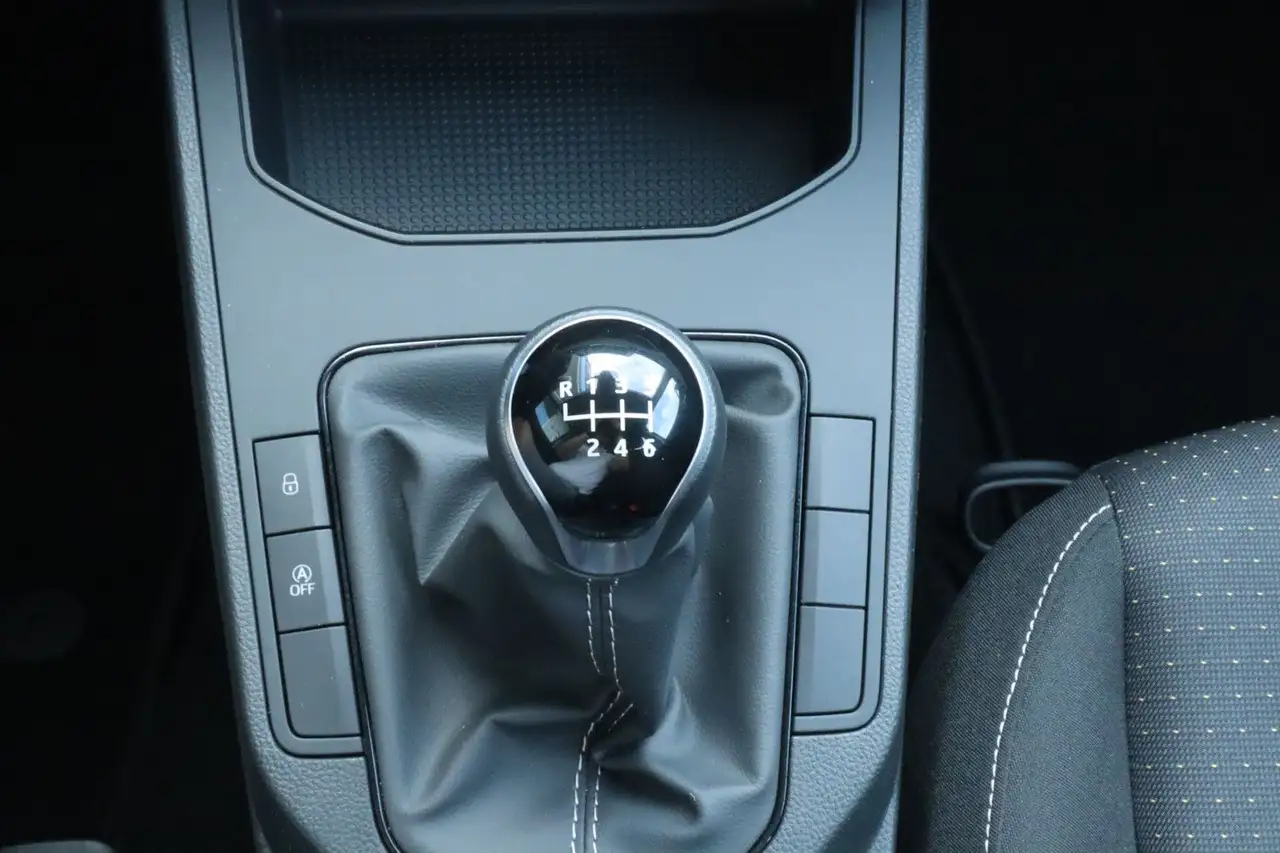 SEAT Ibiza Style 1.0 /KLIMA/SHZ/LED/PDC/CARPLAY/ — Vehicle gallery 29
