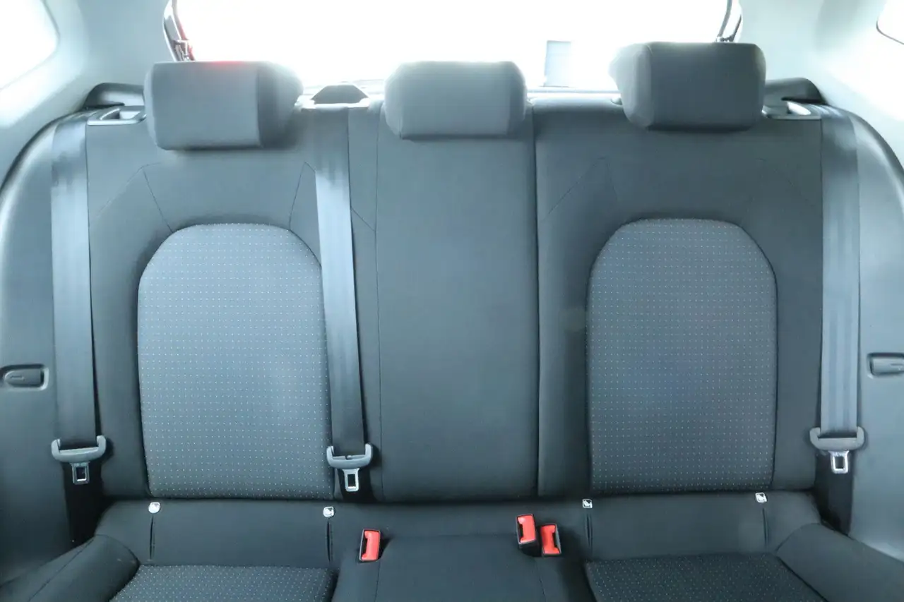 SEAT Ibiza Style 1.0 /KLIMA/SHZ/LED/PDC/CARPLAY/ — Vehicle gallery 16