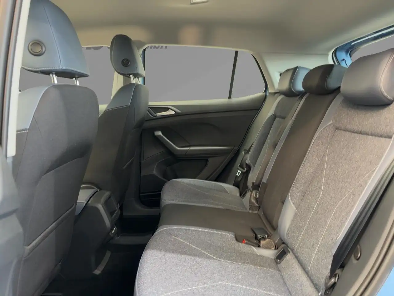Volkswagen T-Cross 1.0 TSI DSG Style ab 3,99% ACC LED-Matri — Galería del vehículo 12