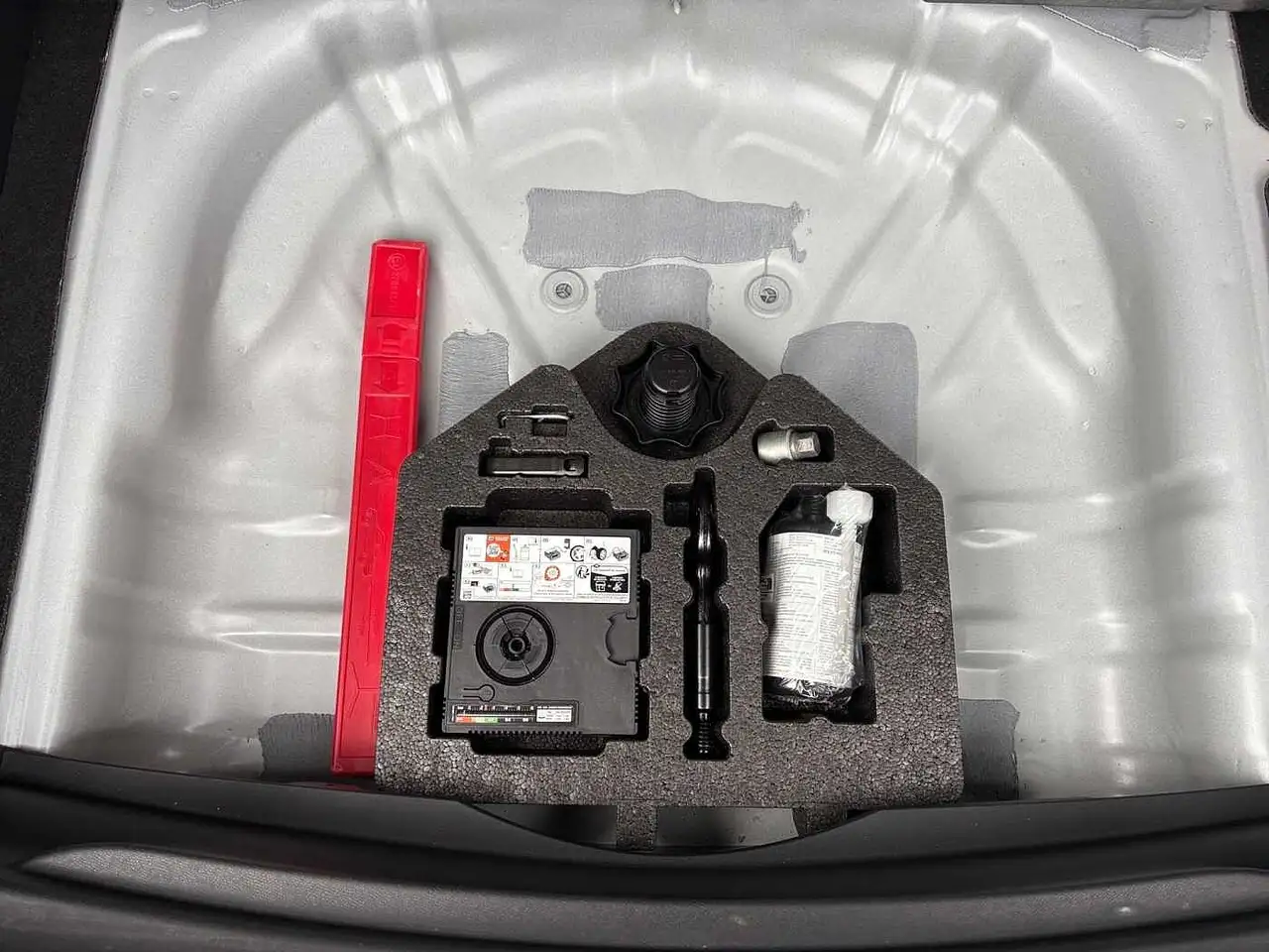 CUPRA Formentor 1.5 TSI Garantie ElekHeckklappe RFK Sitzhzg ACC — معرض صور السيارة 11