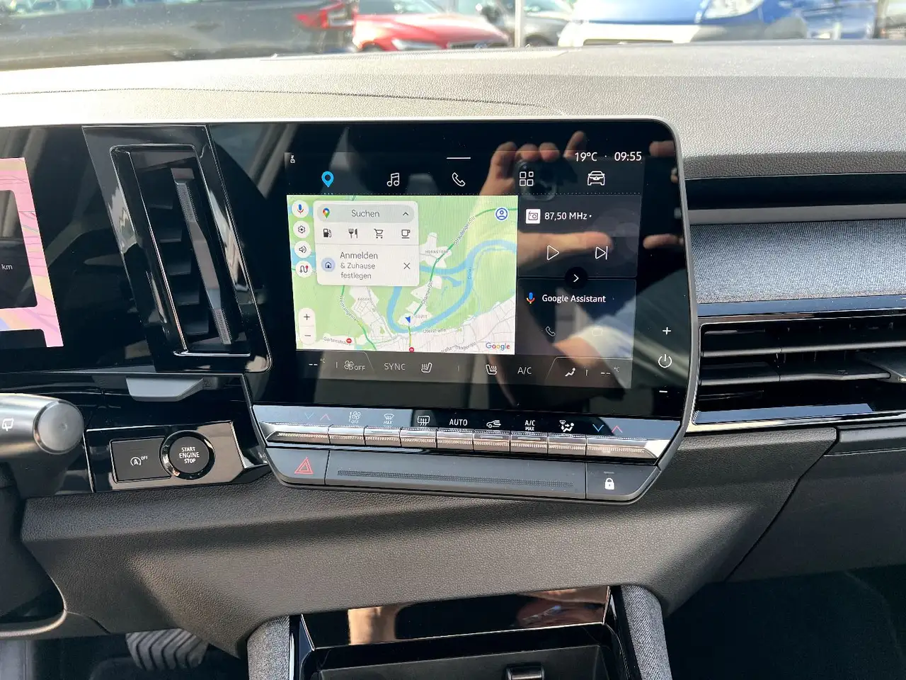 Renault Austral 1.3 TCe 160 Evolution *LED Navi Sitzh.* — Galería del vehículo 25