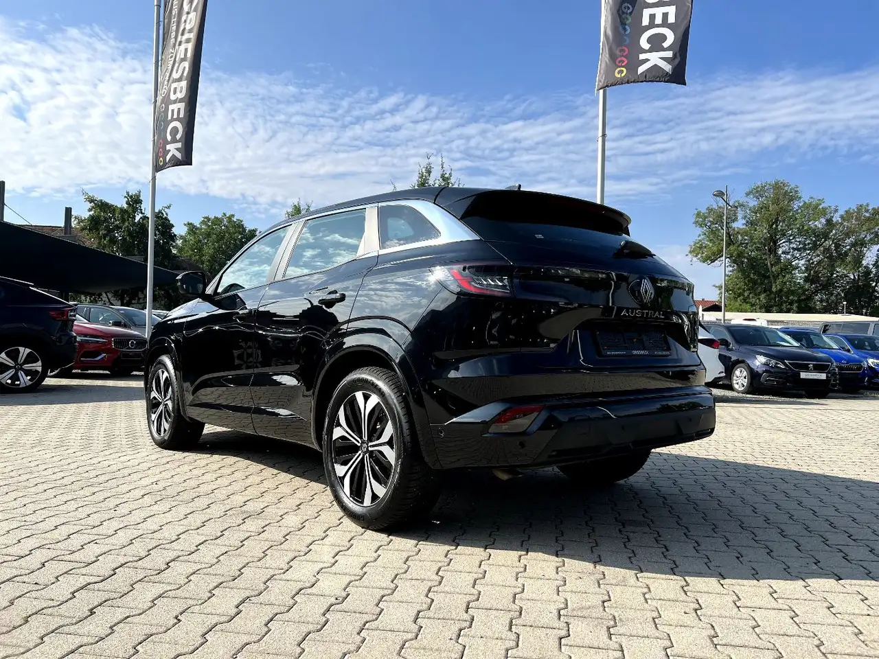 Renault Austral 1.3 TCe 160 Evolution *LED Navi Sitzh.* — Galería del vehículo 2