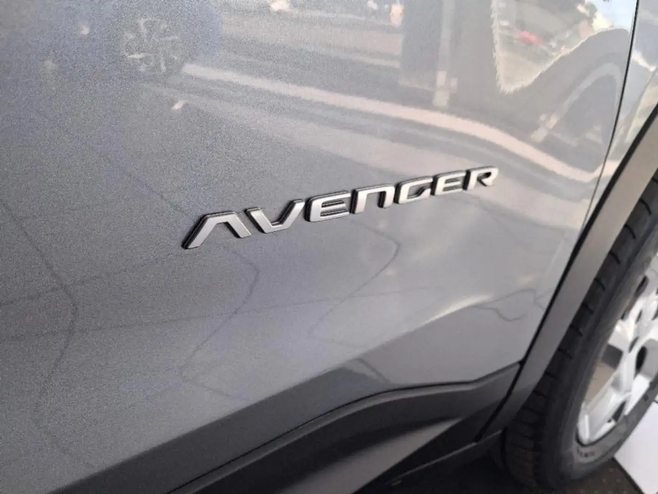 Jeep Avenger 1.2 G 74KW ALTITUDE 5P — Vehicle gallery 11
