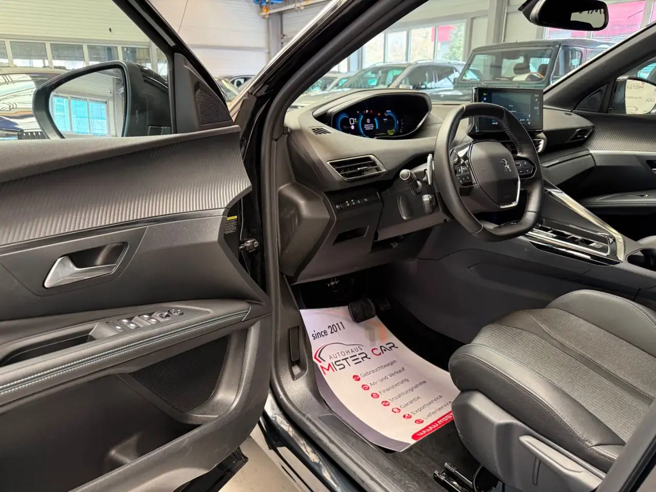 Peugeot 3008 1.6 PHEV ACC/LED/KAM/SPUR/TOT/KEY/19ALU — Galería del vehículo 12