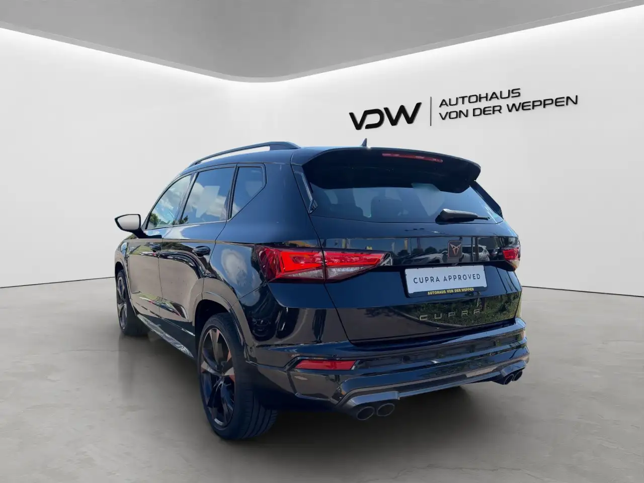 CUPRA Ateca TSI DSG VZ 4Drive 5JGar TopView AHK Beats — معرض صور السيارة 5