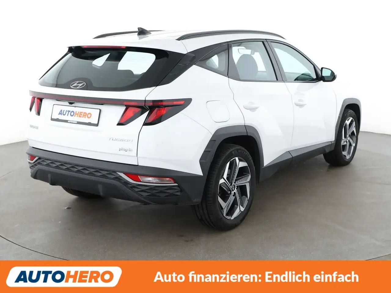 Hyundai TUCSON 1.6 T-GDI Plug-in Hybrid 4WD Aut.*NAV*ACC*CAM*PDC* — Vehicle gallery 6