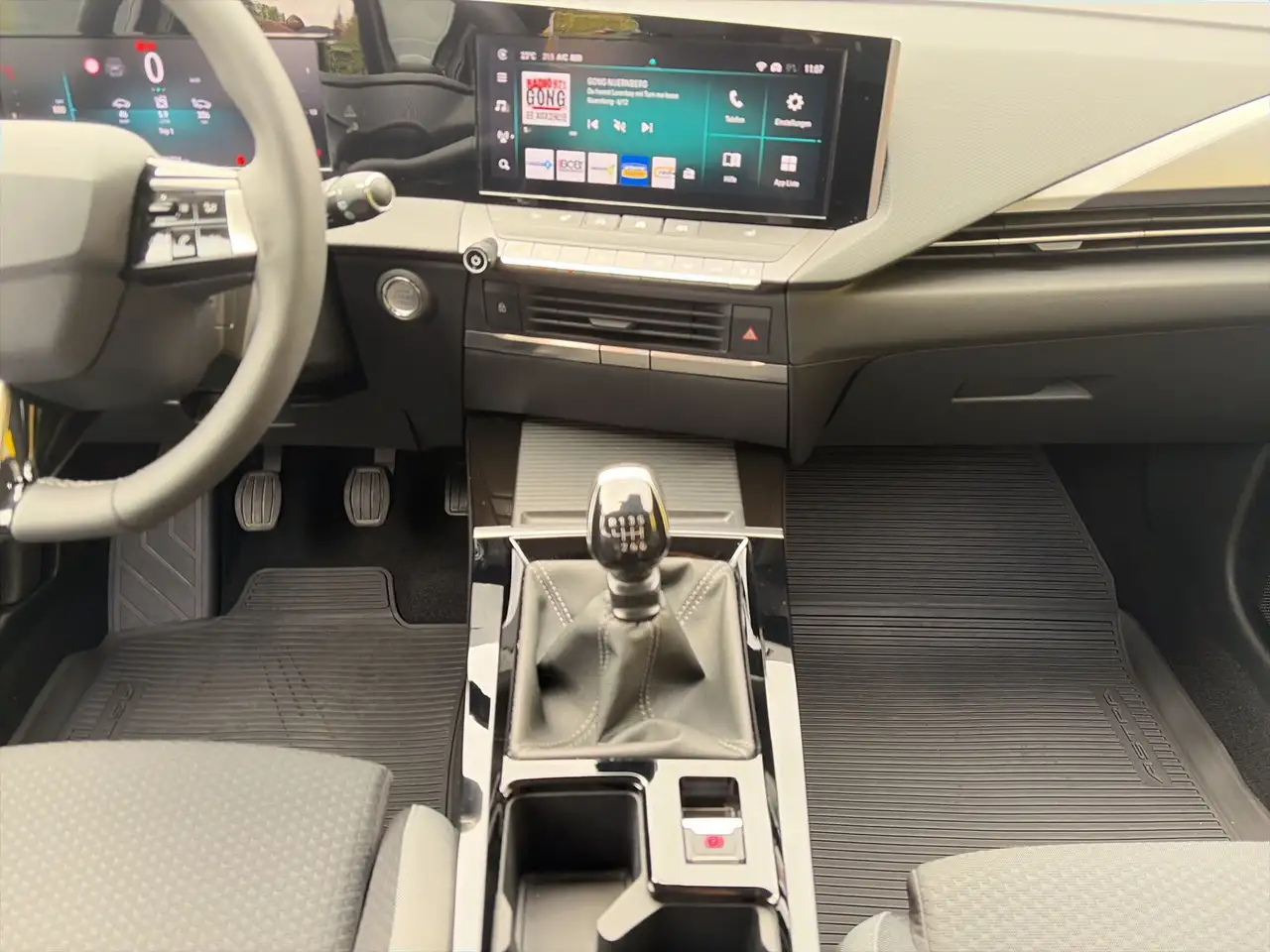 Opel Astra L 1.2 Edition PDC+AGR+SHZ+LKH+LED+BT — Vehicle gallery 12