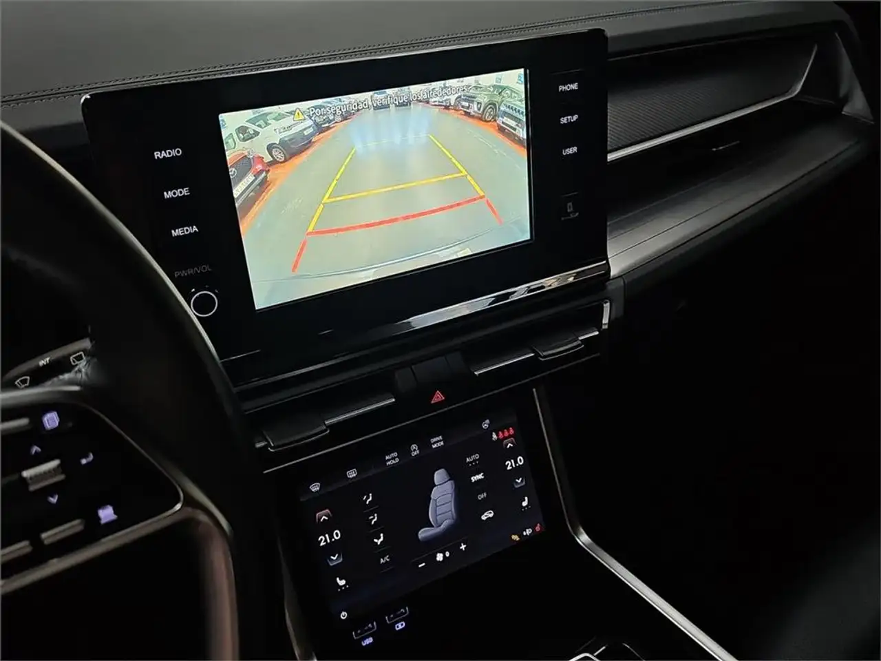 SsangYong Torres G15 Life Aut. — Galerie du véhicule 10