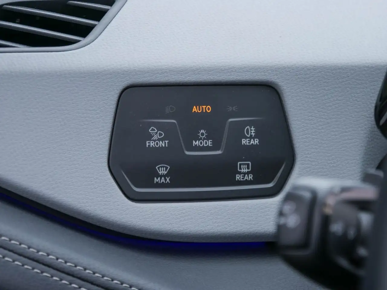 Volkswagen ID.3 Pro Matrix HeadUp HarmanKardon AHK — معرض صور السيارة 17