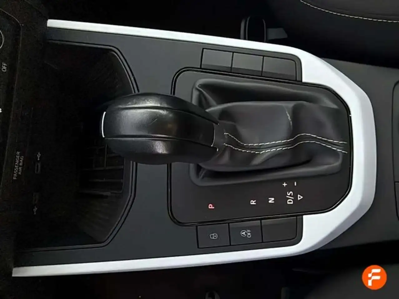 SEAT Arona 1.0 TSI 85kW (115CV) DSG Style XL — Vehicle gallery 21
