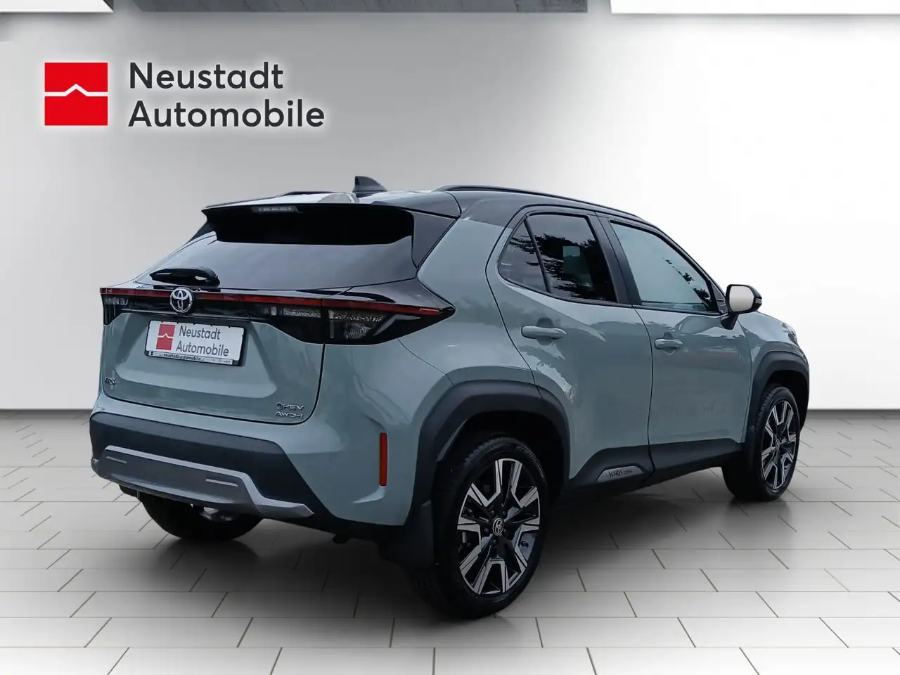 Toyota Yaris Cross_Allrad Premiere Edition Hybrid Headup-Displa — معرض صور السيارة 4