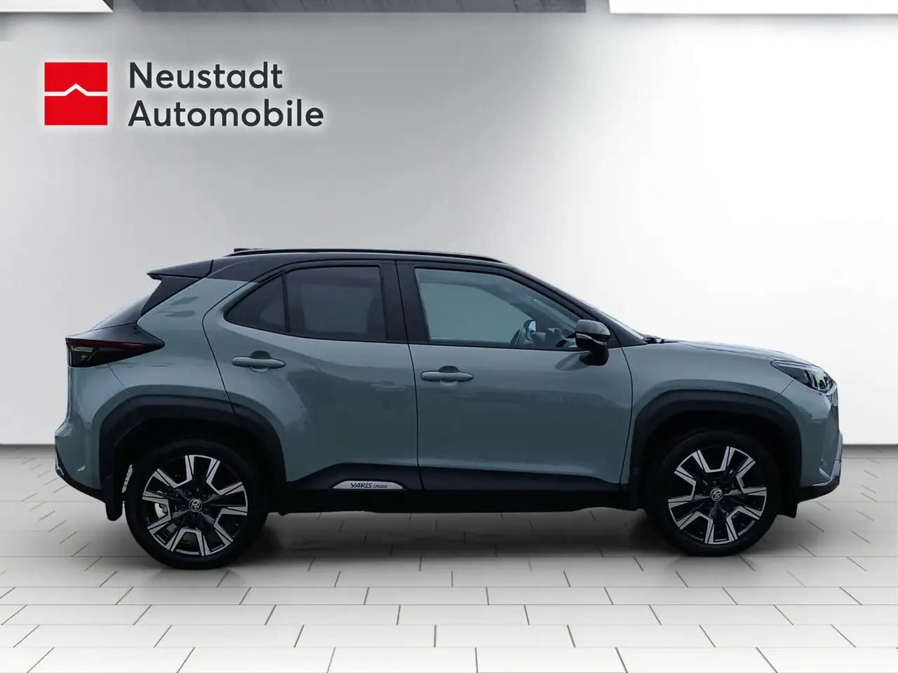 Toyota Yaris Cross_Allrad Premiere Edition Hybrid Headup-Displa — معرض صور السيارة 5
